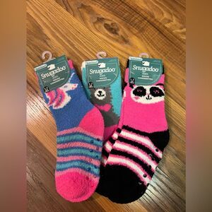 Snugadoo Kids Soft Socks Size 1-7 non-slip 3 pairs NWT